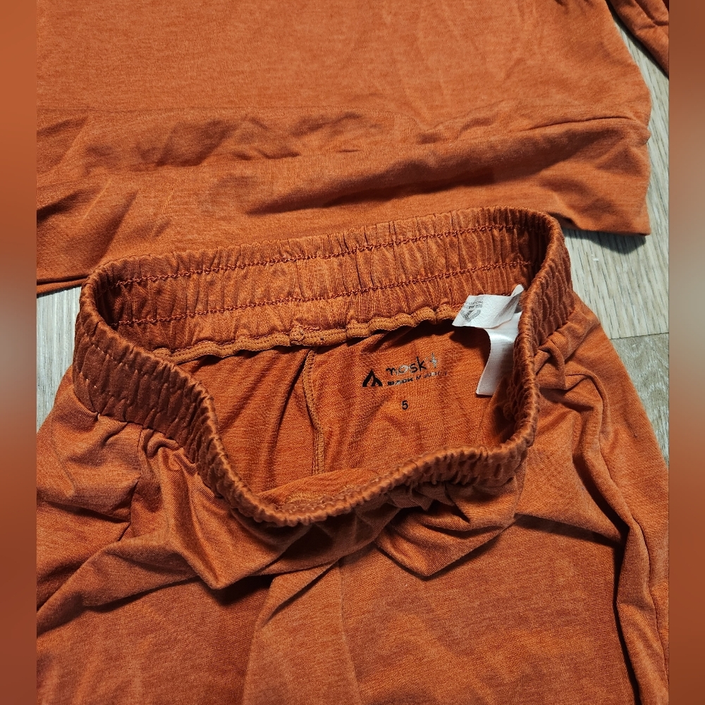 Kids' Cozy Rust Matching Set - Picture 3 of 8